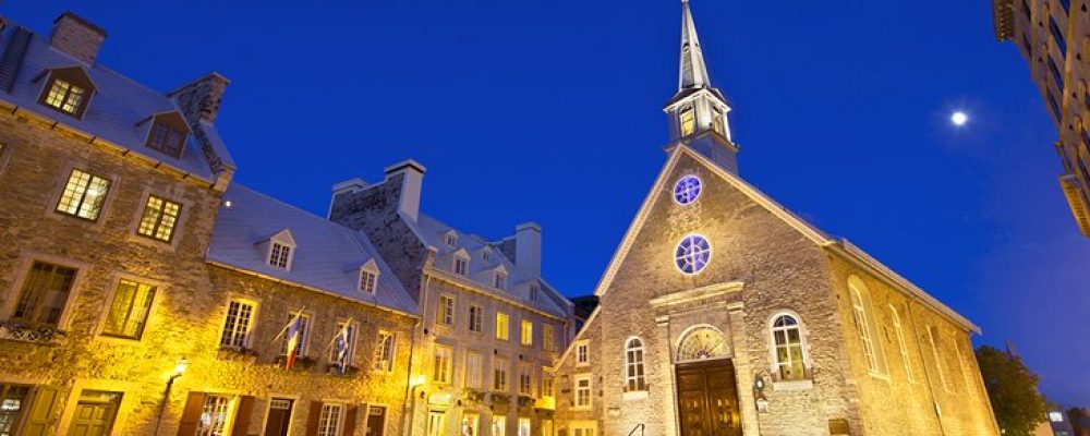 Квебек открывает храмы
